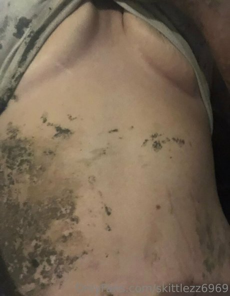 skittlezz6969 model free gallery