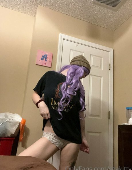 Seakitty naked star images