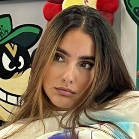 Isabella Ladera naked star img