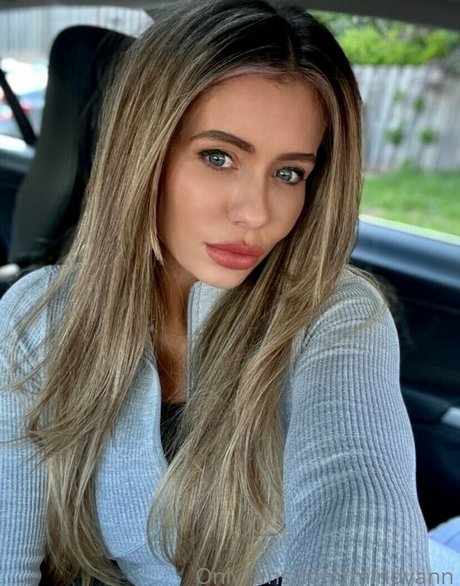 bikini ginger onlyfans nudes picture