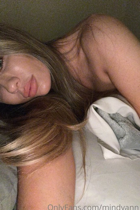 mindyann model best img