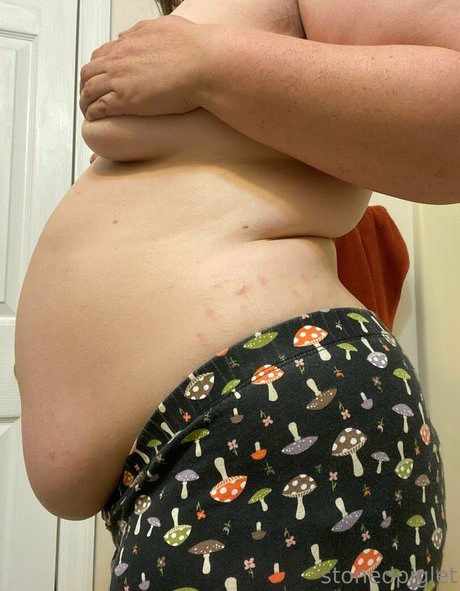 stonedpiglet porn actress picture