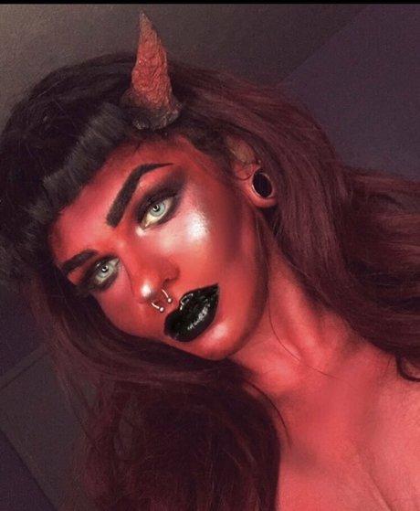 bloodrain adult model galleries