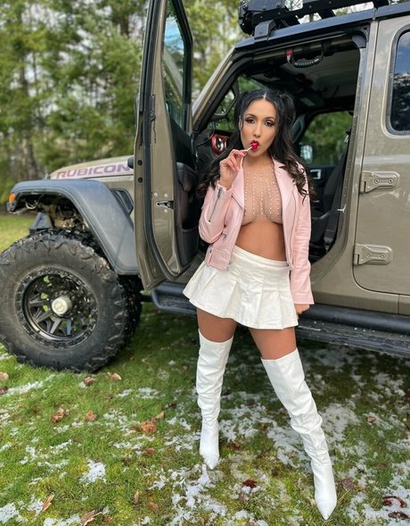 thick girls onlyfans nudes gallery