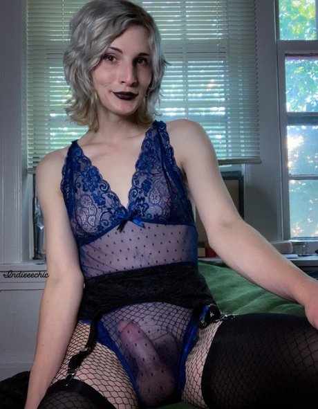 IndieChic free actress picture