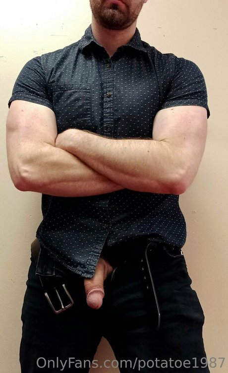 chubby solo onlyfans art nude photo