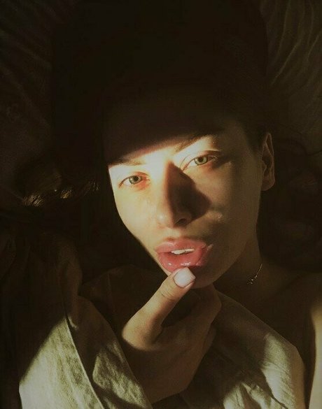 loveyarina porn model pictures