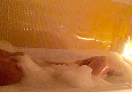 obedientenena star beautiful picture