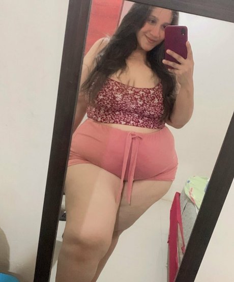 Andreina Valencia free model gallery