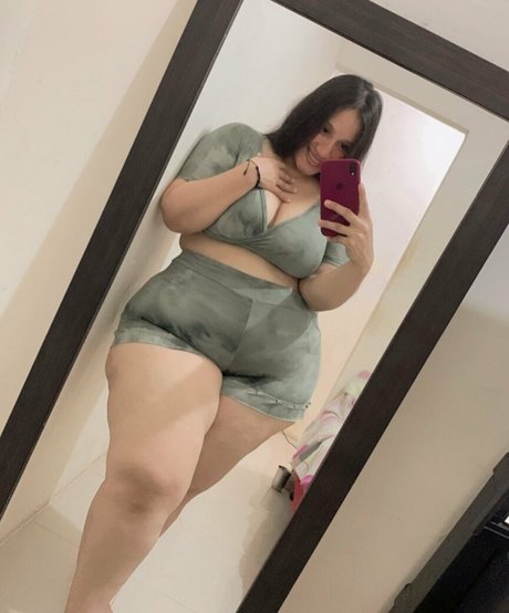 Andreina Valencia sexy pornstar pics