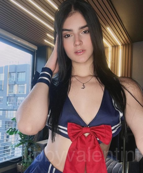 Libbyvalentini perfect actress gallery