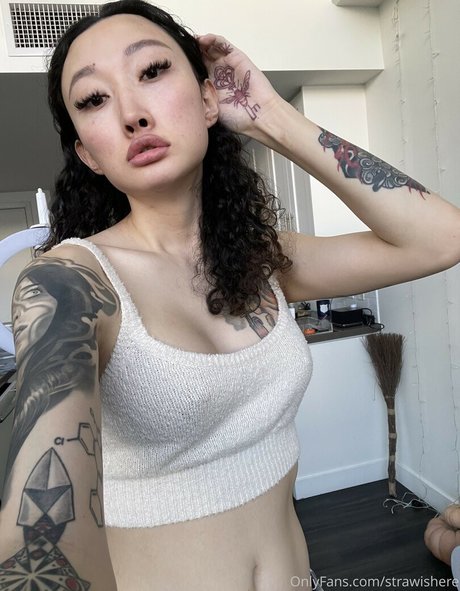 Billie Beaumont model beautiful images