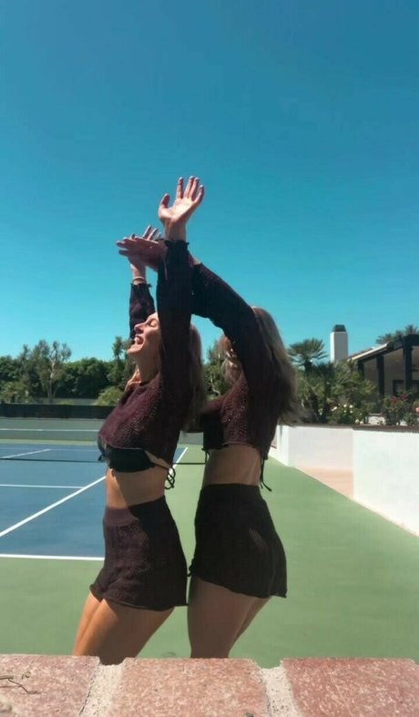 Peterstwins pornographic model image