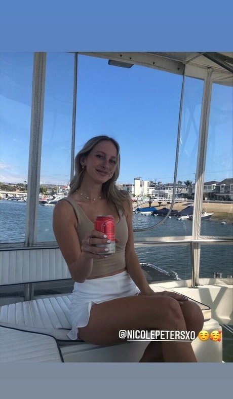 Peterstwins naked model picture