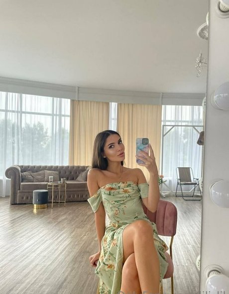 feedee onlyfans adult photo