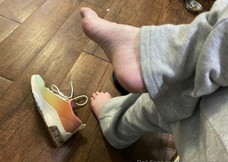 emo femboy onlyfans best picture