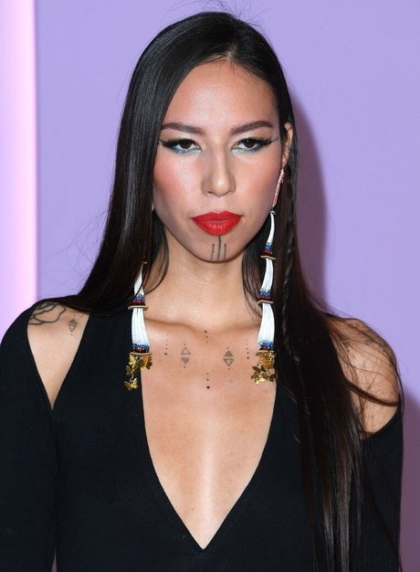 Quannah Chasinghorse high quality pornstar photos