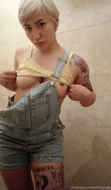 ohfoxylady adult star galleries