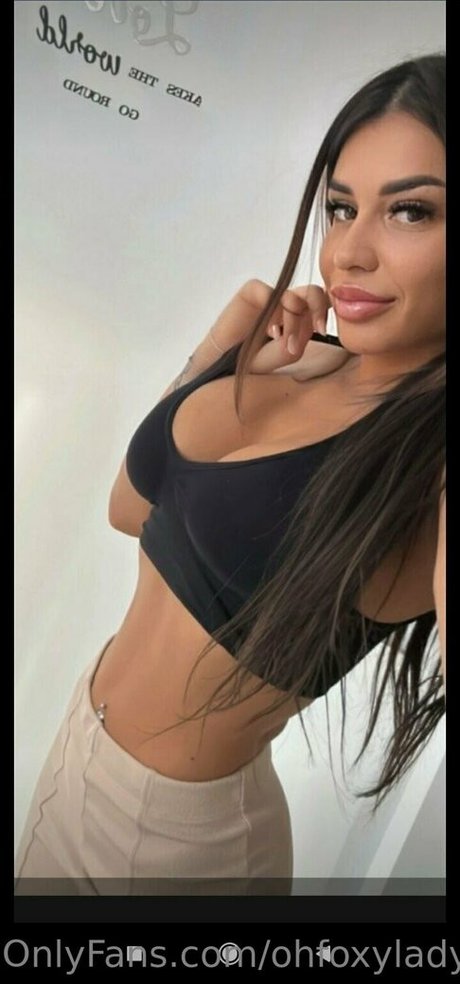 ohfoxylady pretty pornstar img