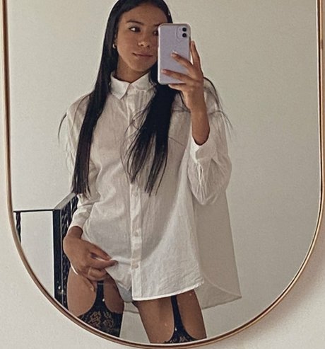 abiee star naked photos