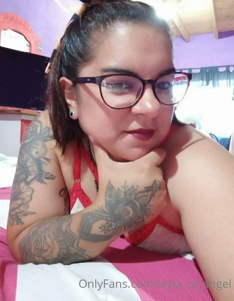 leyla of angel model perfect photos