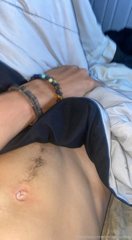 hungodeyfree erotic model galleries