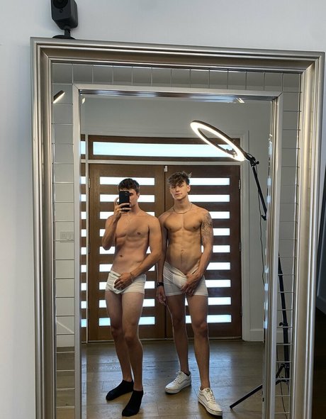 hungodeyfree hot model images