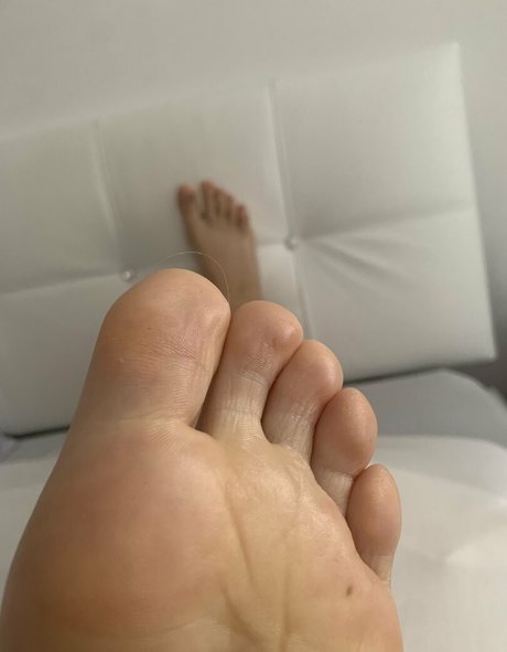 monamixxx exclusive star images