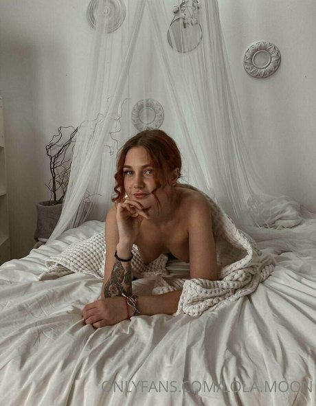 kate777aye naked star photo