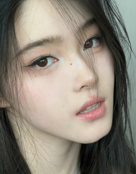 iamazhai top actress picture