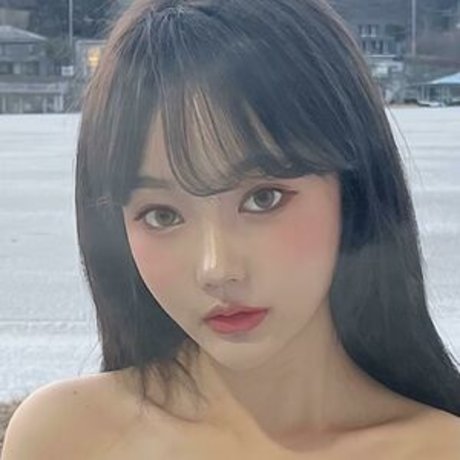 Jucy Nari hot pornstar picture