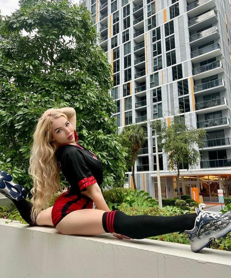 Anna Contortionist pornstar hot picture