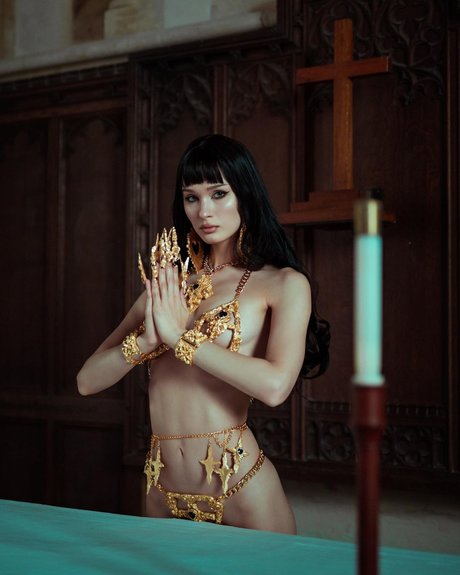 Saich0tic star free photos