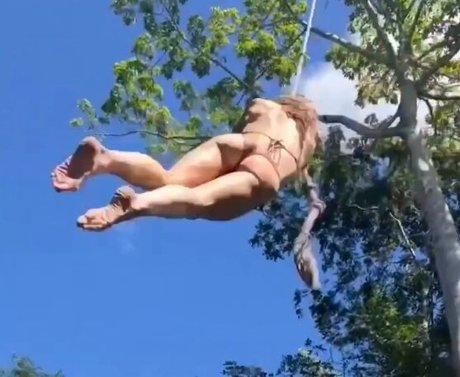 Caity Lotz erotic pornstar photo