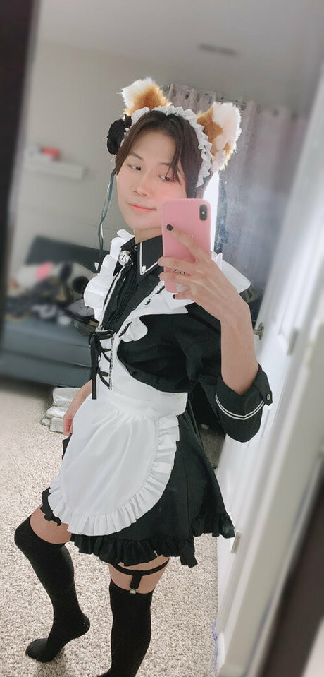 kitsuneanwi sexy actress picture