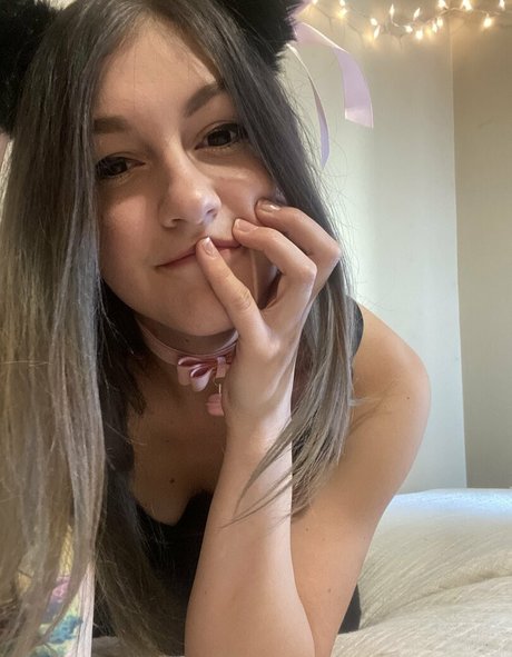 minaluna star naked gallery