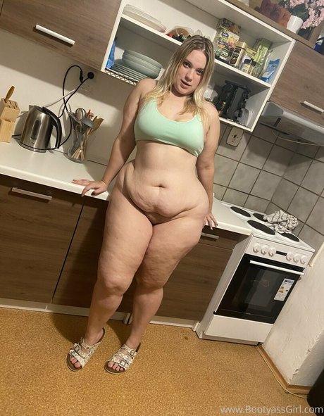 girl on girl onlyfans hot porn photo