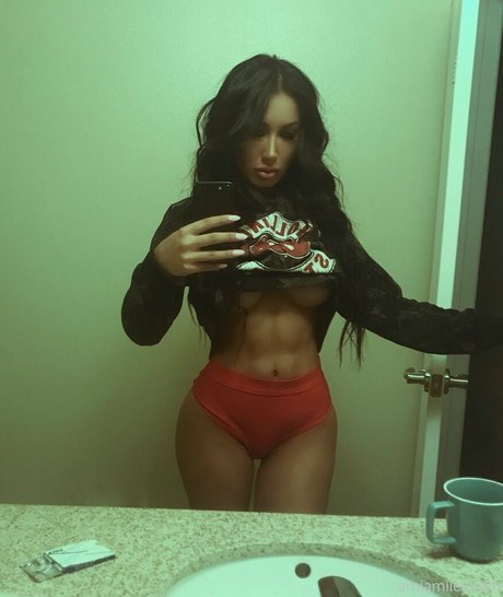 amiamileyxxx star hd gallery