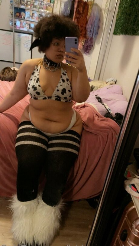 teacher milf onlyfans art naked images