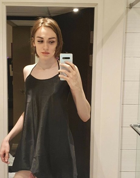 skinny shemale onlyfans hot xxx photos