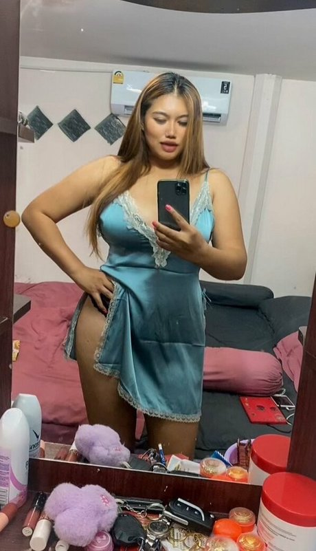 Thanaporn hot star photos