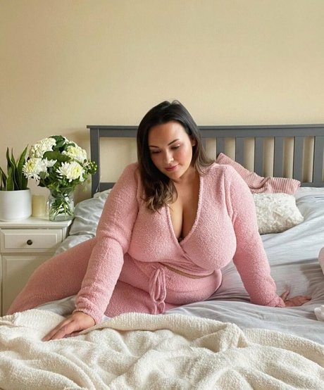 Nicole Denise Johansson perfect actress picture