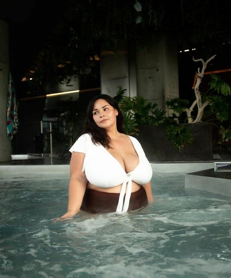 Nicole Denise Johansson pornstar photo