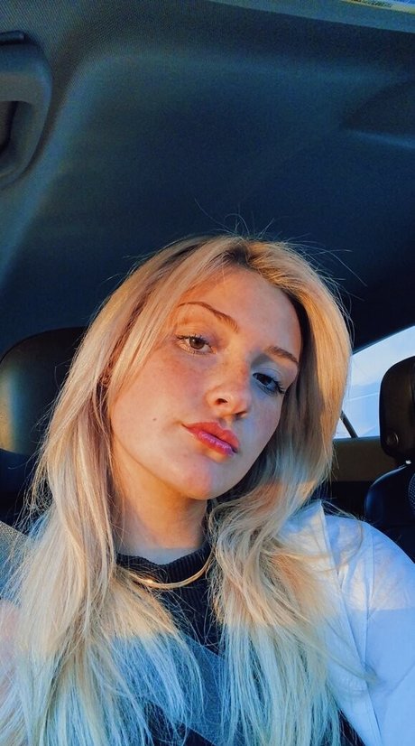 interracial threesome onlyfans art nude archive