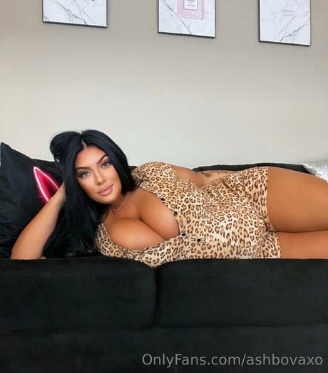 ashbovaxo star sexy image