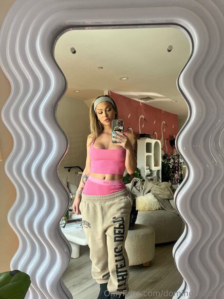 dominopresley star high quality photos