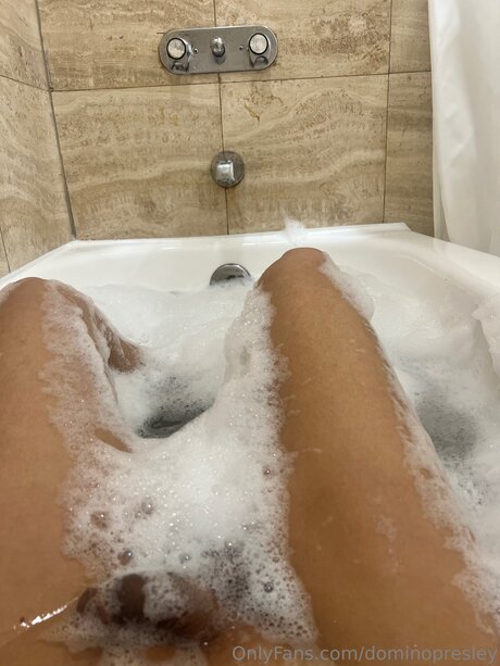 dominopresley model beautiful img