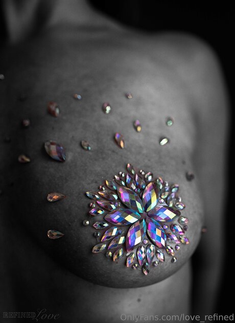 skinny asian onlyfans free naked picture