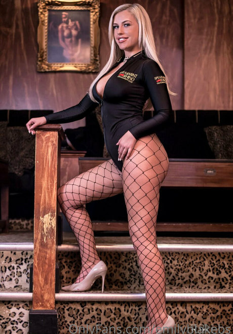 emilyblakebs pornstar erotic photos