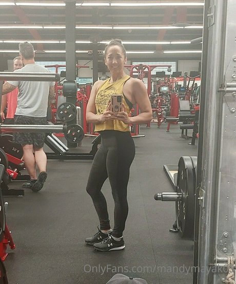 mandymayak05 exclusive model picture